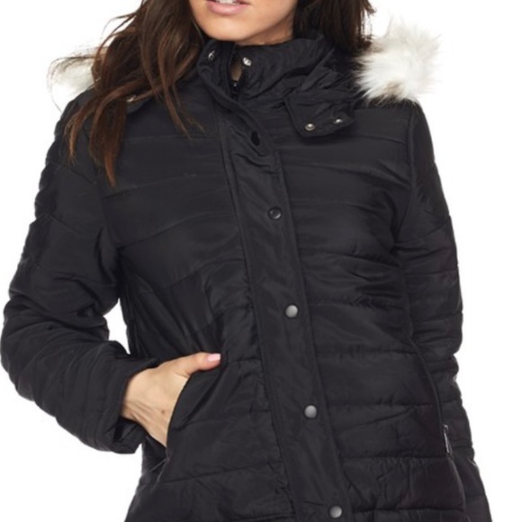 Black Hooded Puffer Jacket - Picture 4 of 6